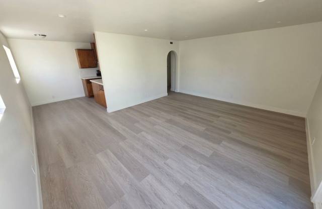 112 2nd St. Gallery 4