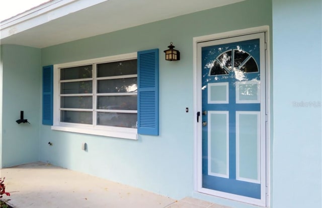 1784 SUFFOLK DRIVE - 1784 Suffolk Drive, Largo, FL 33756