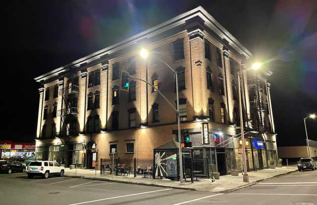 Grand Coulee Building photos photos