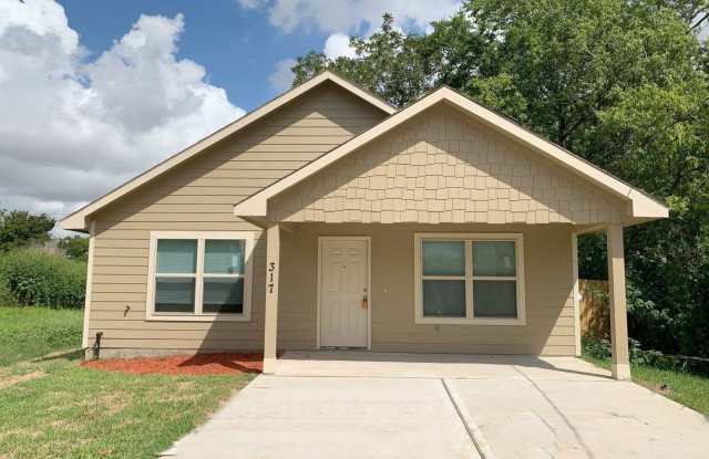 317 Bolden St - 317 Bolden Street, Houston, TX 77029