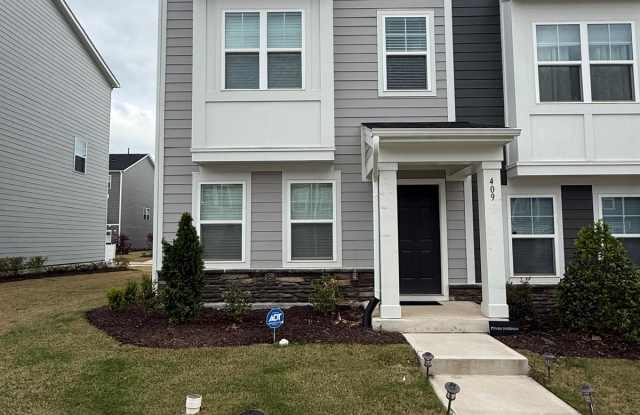 409 Deercroft Drive - 1 photos photos