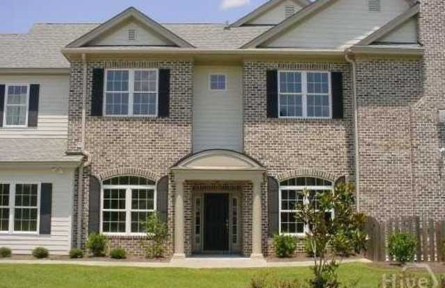 1002 Woodside Crossing photos photos