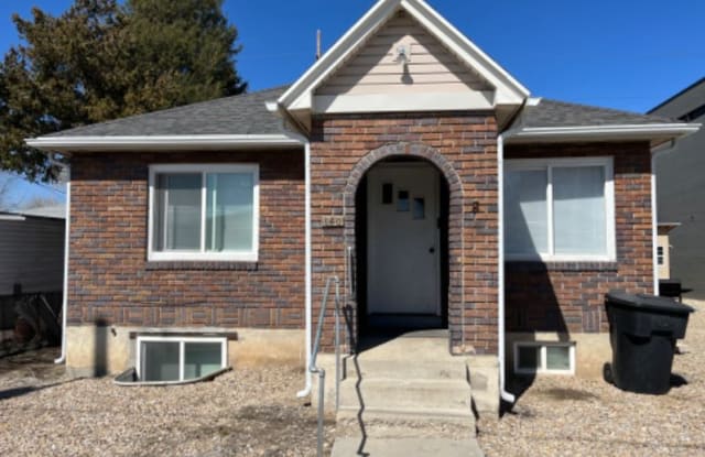 140 W 5325 S - 140 West 5325 South, Murray, UT 84107