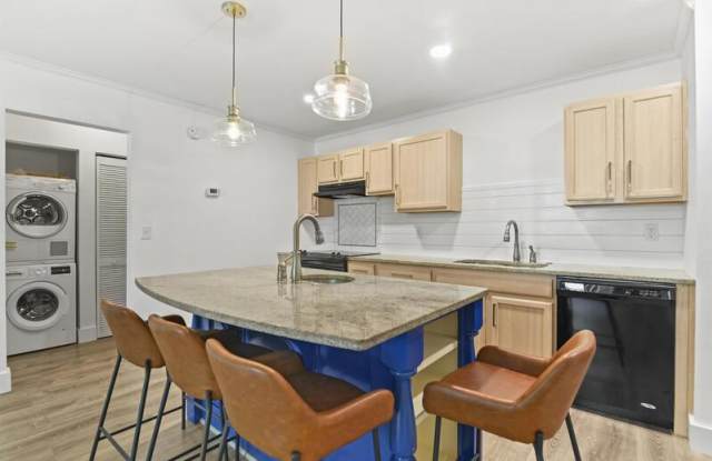 337 West Coleman Boulevard - 337A - 337 West Coleman Boulevard, Mount Pleasant, SC 29464