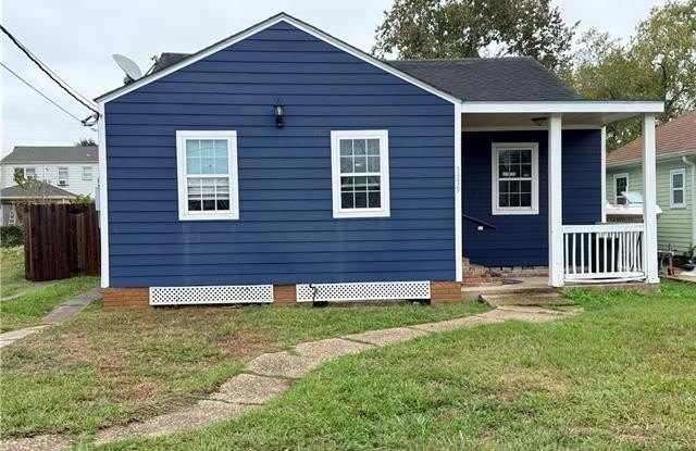 5379 PASTEUR Boulevard photos photos