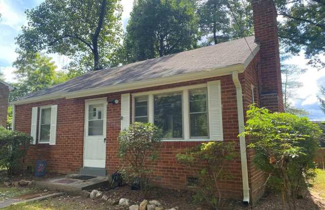 2200 GREENWICH Street photos photos