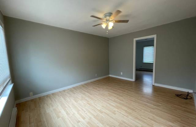 408 18th St NW Gallery 4