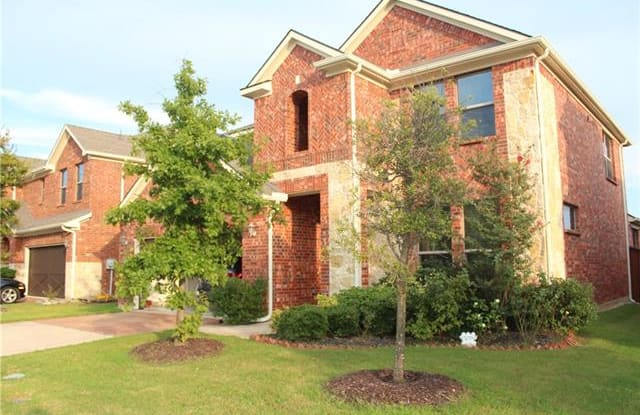 1033 Chickasaw Drive - 1033 Chickasaw Drive, Carrollton, TX 75010