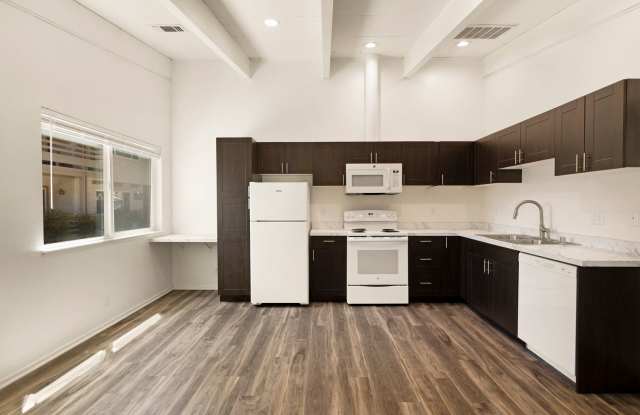 Sheridan Square Apartments photos photos