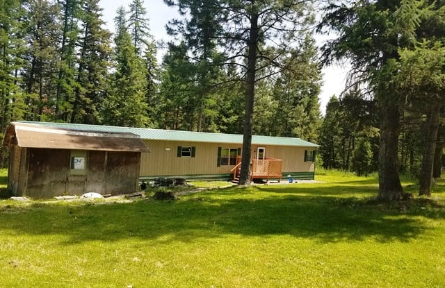 590 1/2 Danielson Rd - 590 1/2 Danielson Rd, Flathead County, MT 59901