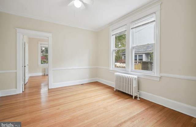 3727 VAN NESS STREET NW Gallery 4