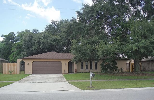 4310 Cove Dr - 4310 Cove Drive, Belle Isle, FL 32812