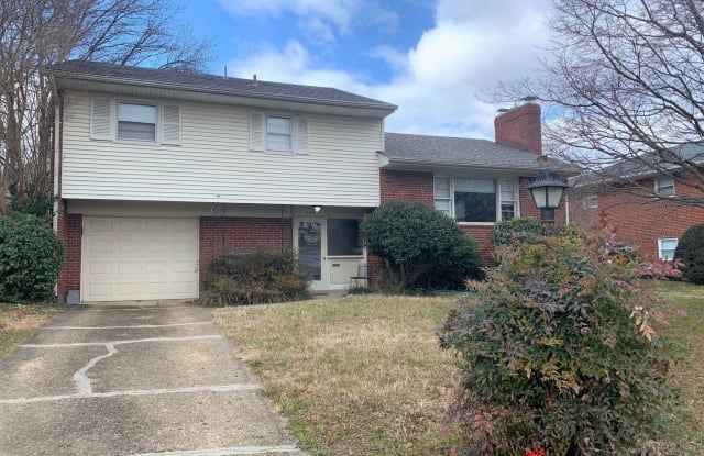 6422 PRINCETON DR - 6422 Princeton Drive, Fairfax County, VA 22307