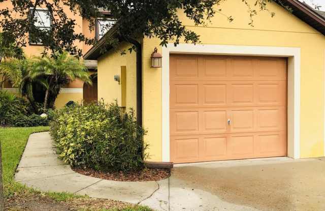 1280 Luminary Circle unit: 103 photos photos