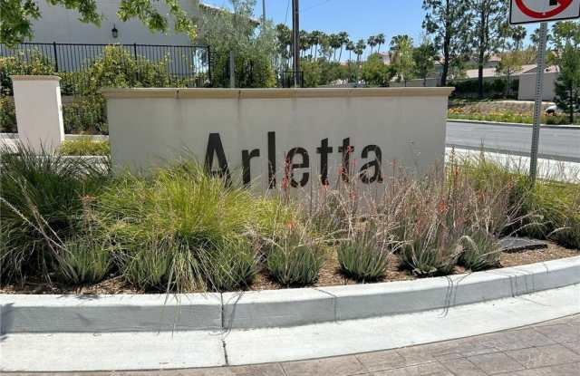 880 Arletta - 880 Arletta Way, Fullerton, CA 92835