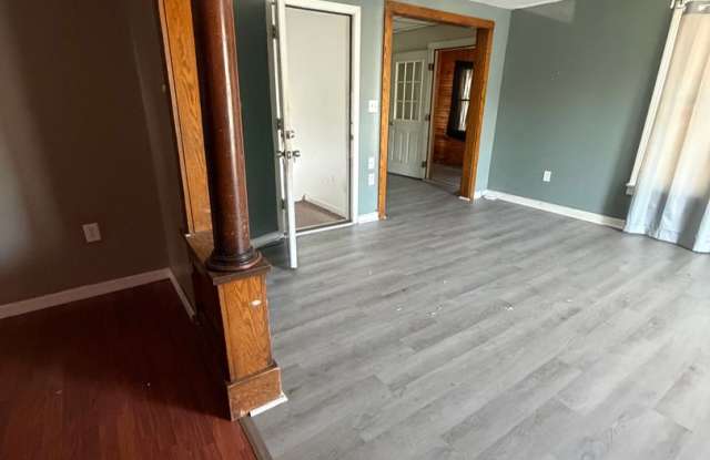 47 Yale St, Gloversville, NY 12078 Gallery 4