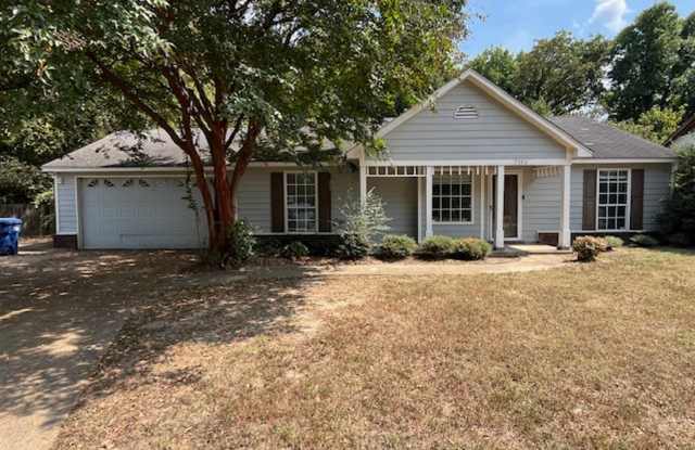 Renovated 3 Bedroom 2 Bath Home with 2 Car Garage for Rent! photos photos