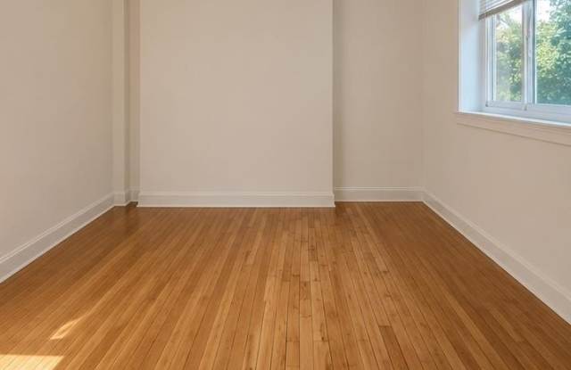 73 SANFORD PL Gallery 2