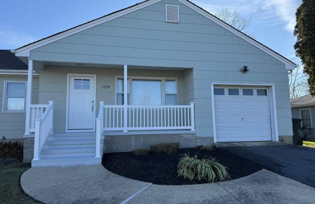 109 Westwood Drive photos photos