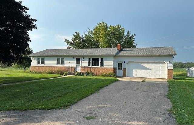 8233 IOSCO Road photos photos