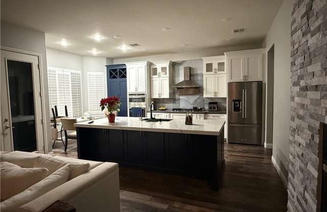 4983 Danube Avenue photos photos