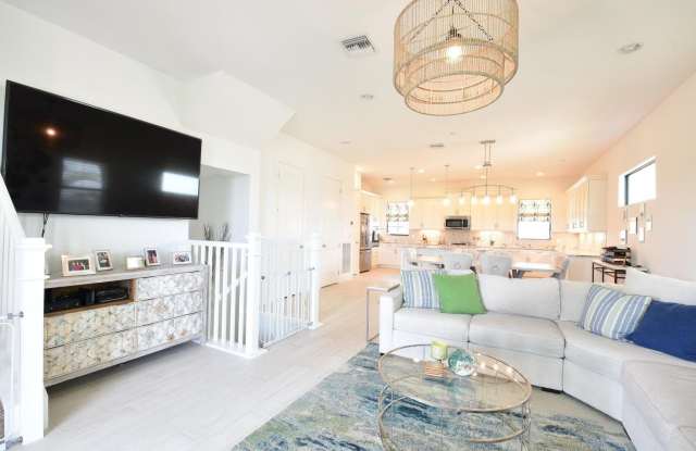12925 ALTON Road Gallery 2