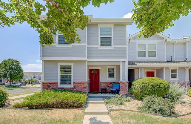 Evolve Real Estate: Beautiful Corner Townhome Available for Move-in on July 21st! photos photos Evolve Real Estate: Beautiful Corner Townhome Available for Move-in on July 21st! photos photos