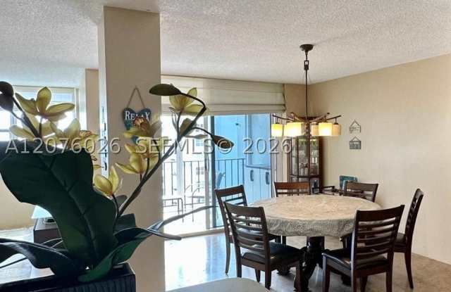 1400 S Ocean Dr Gallery 3