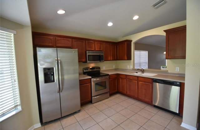12313 CANYON BOULEVARD Gallery 4