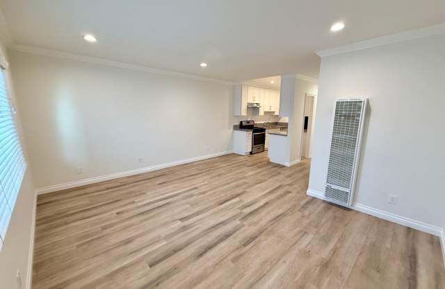 01550CE photos photos