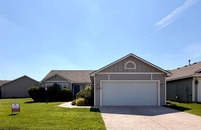 142 Berkshire Lane - Sun Willows Golf Course Community! photos photos