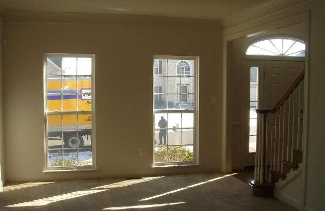 11225 SUFFOLK DR Gallery 3