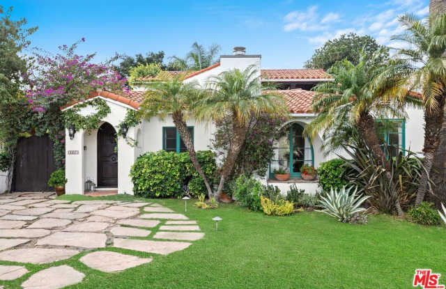 4267 Murietta Avenue photos photos