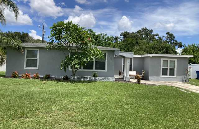7131 Orpine Dr N photos photos