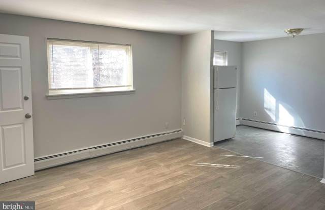 4818 UNRUH Avenue unit: 2 photos photos