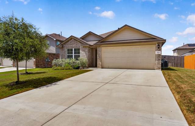 Beautiful 4-Bedroom Home in Steel Creek - Realtor Commission: $500 Gallery 3