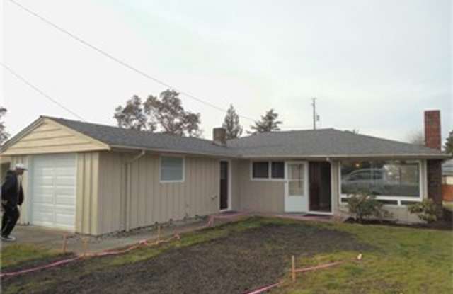 11035 Cornell Ave. South - 11035 Cornell Avenue South, Bryn Mawr-Skyway, WA 98178