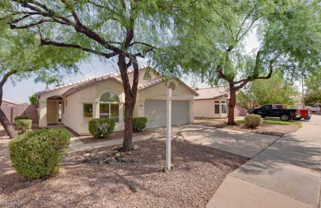 4328 E BRAMBLE Circle - 4328 East Bramble Circle, Mesa, AZ 85206