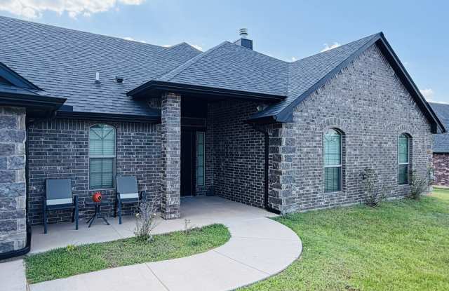 465 Maple Drive photos photos 465 Maple Drive photos photos