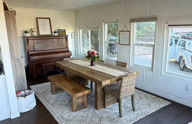 3 Bedroom 2 Bath Manufactured Mobile home in Murrieta! photos photos