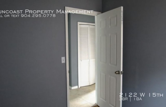 2122 W 15th St - 2122 West 15th Street, Jacksonville, FL 32209