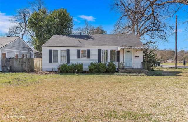 Updated Broadmoor Home photos photos