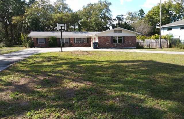 3007 S WEST SHORE BOULEVARD - 3007 South West Shore Boulevard, Tampa, FL 33629
