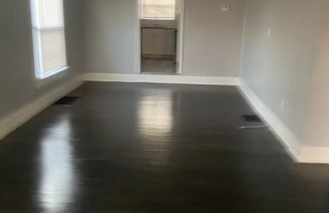 228 N 31st St Gallery 2
