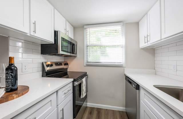 The Artisan Luxury Apartment Gallery 3