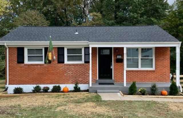 14343 Belleville Ave photos photos
