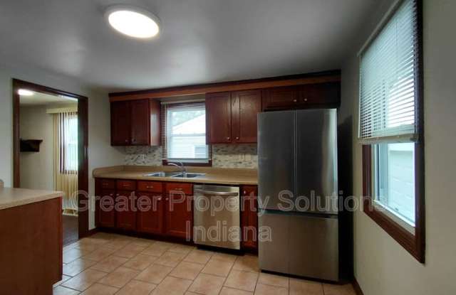 2627 West 84th Place Gallery 3