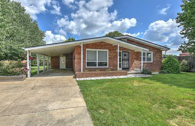 Great One Level  Home in Greenacres Gallery 1