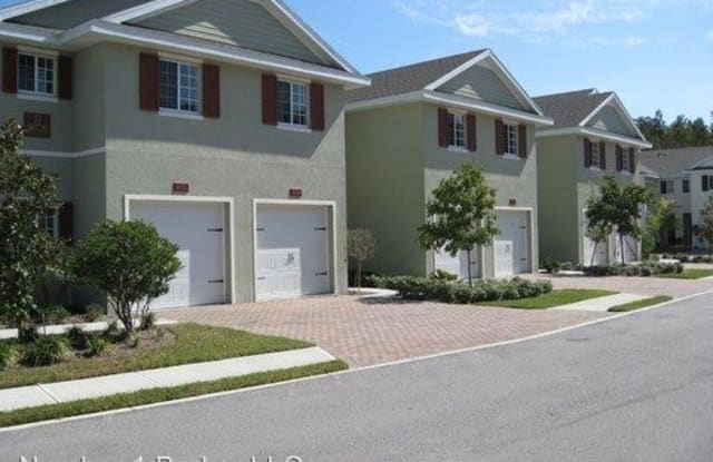 10319 Regent Square Drive. - 10319 Regent Square Dr, Alafaya, FL 32825