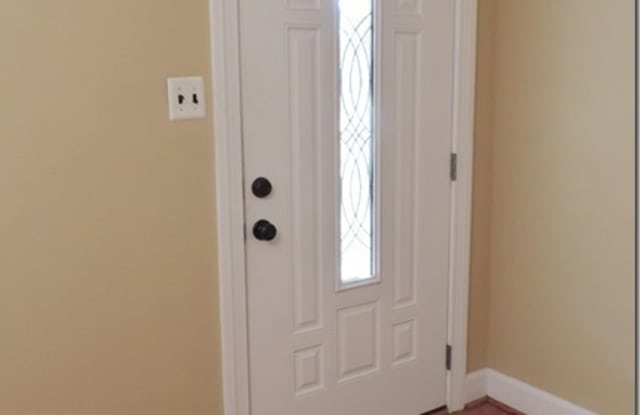 1300 Dogwood Lane Gallery 4